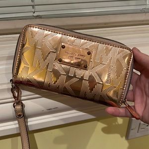 Lightly used Michael Kors wallet